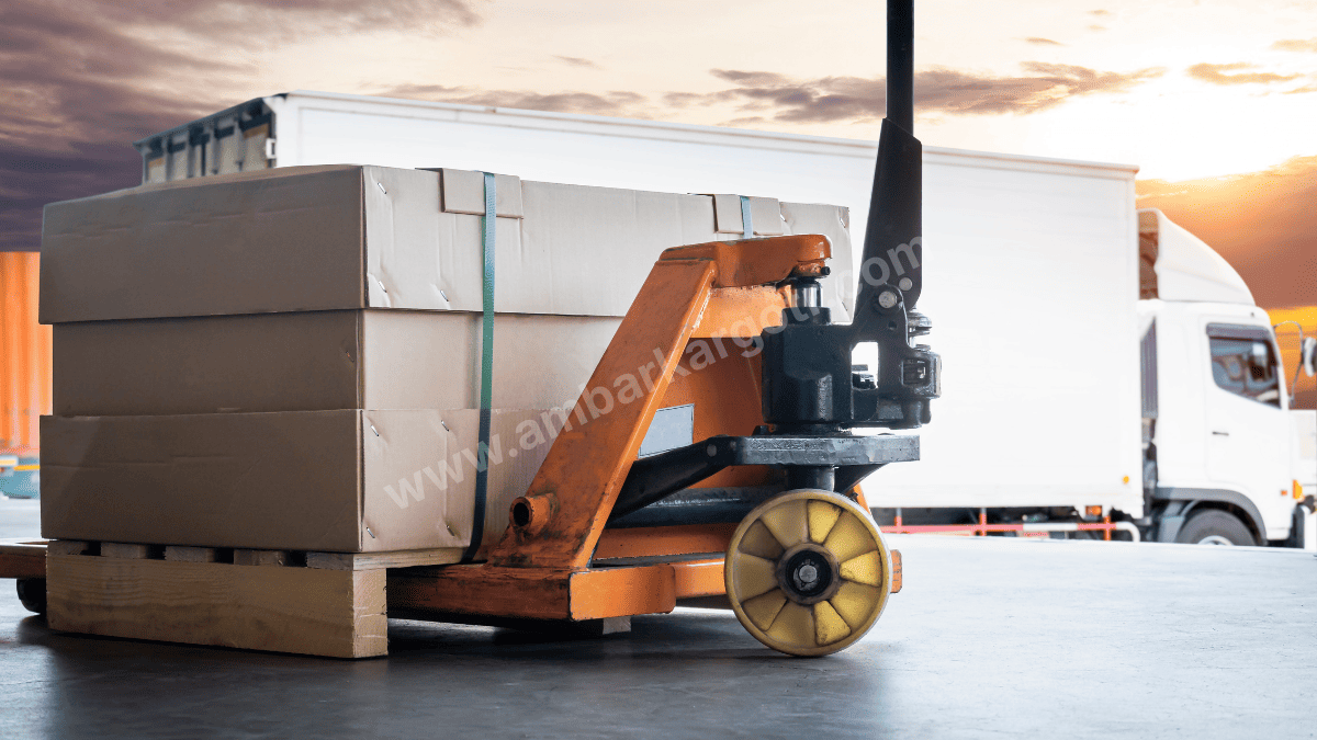 Salıpazarı Paletli Yük Taşıma